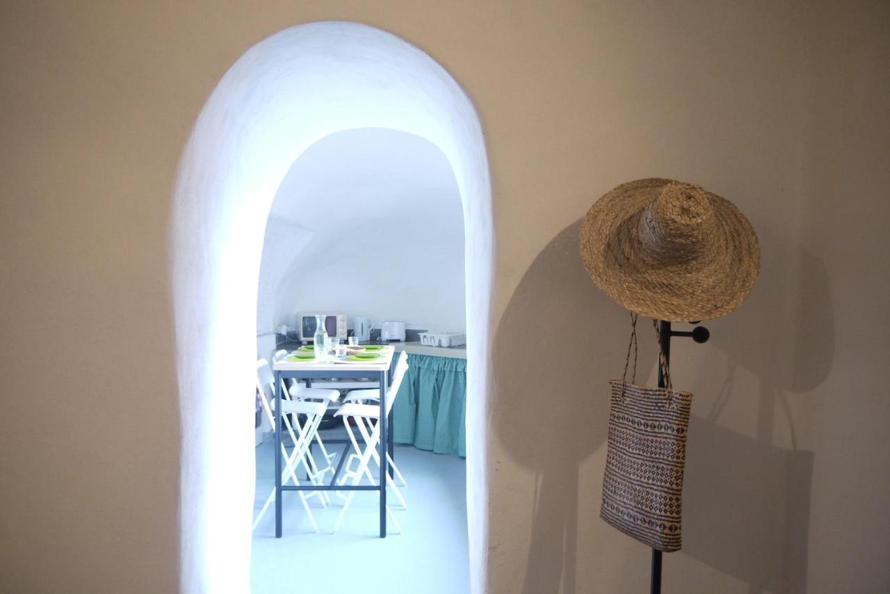 Eco Holidays Cave House Justine กรานาดิลญา เด อาโบนา ภายนอก รูปภาพ