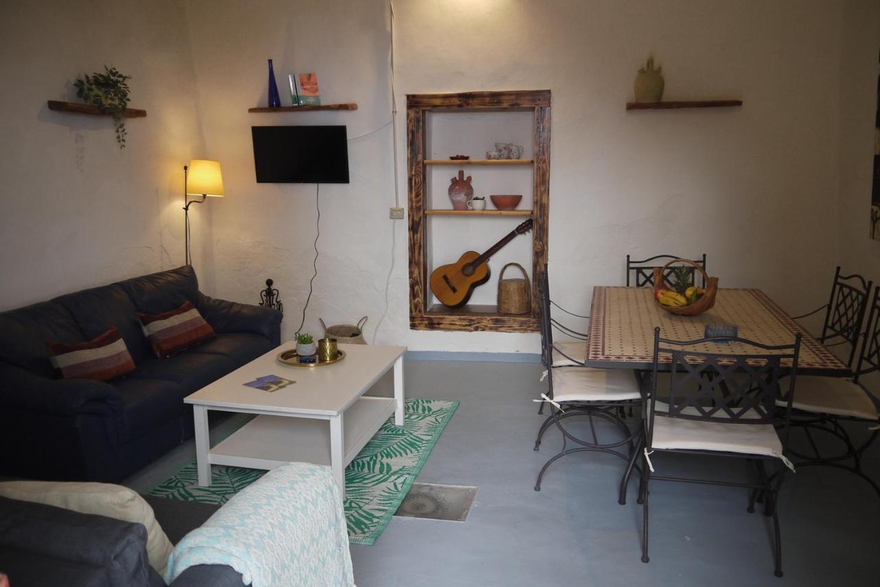 Eco Holidays Cave House Justine กรานาดิลญา เด อาโบนา ภายนอก รูปภาพ