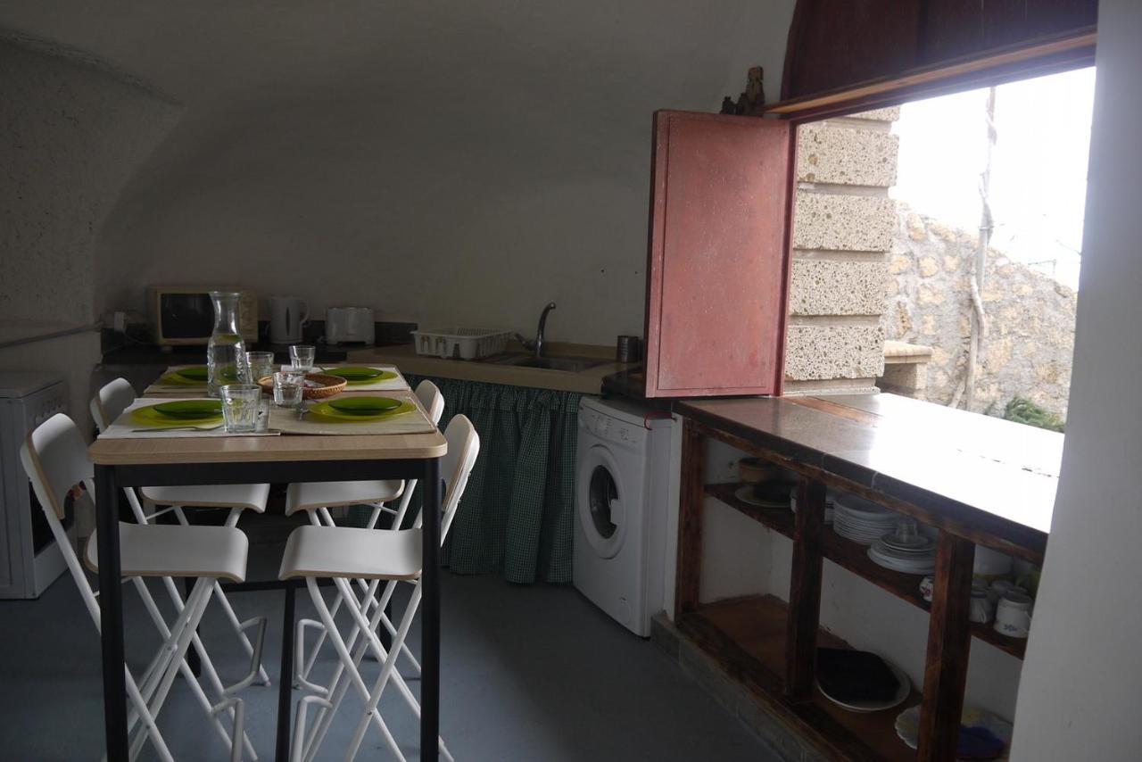 Eco Holidays Cave House Justine กรานาดิลญา เด อาโบนา ภายนอก รูปภาพ